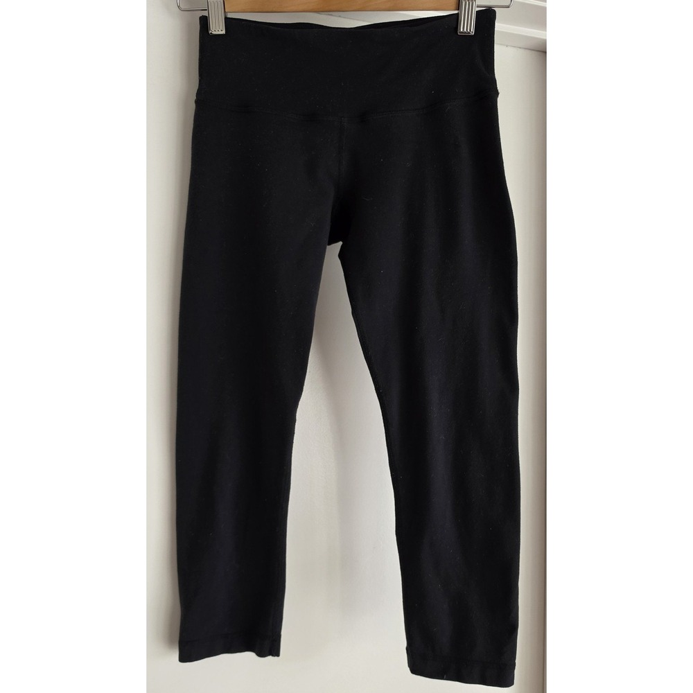Lululemon Black Cropped Leggings High Waisted Yoga Pants Size 4